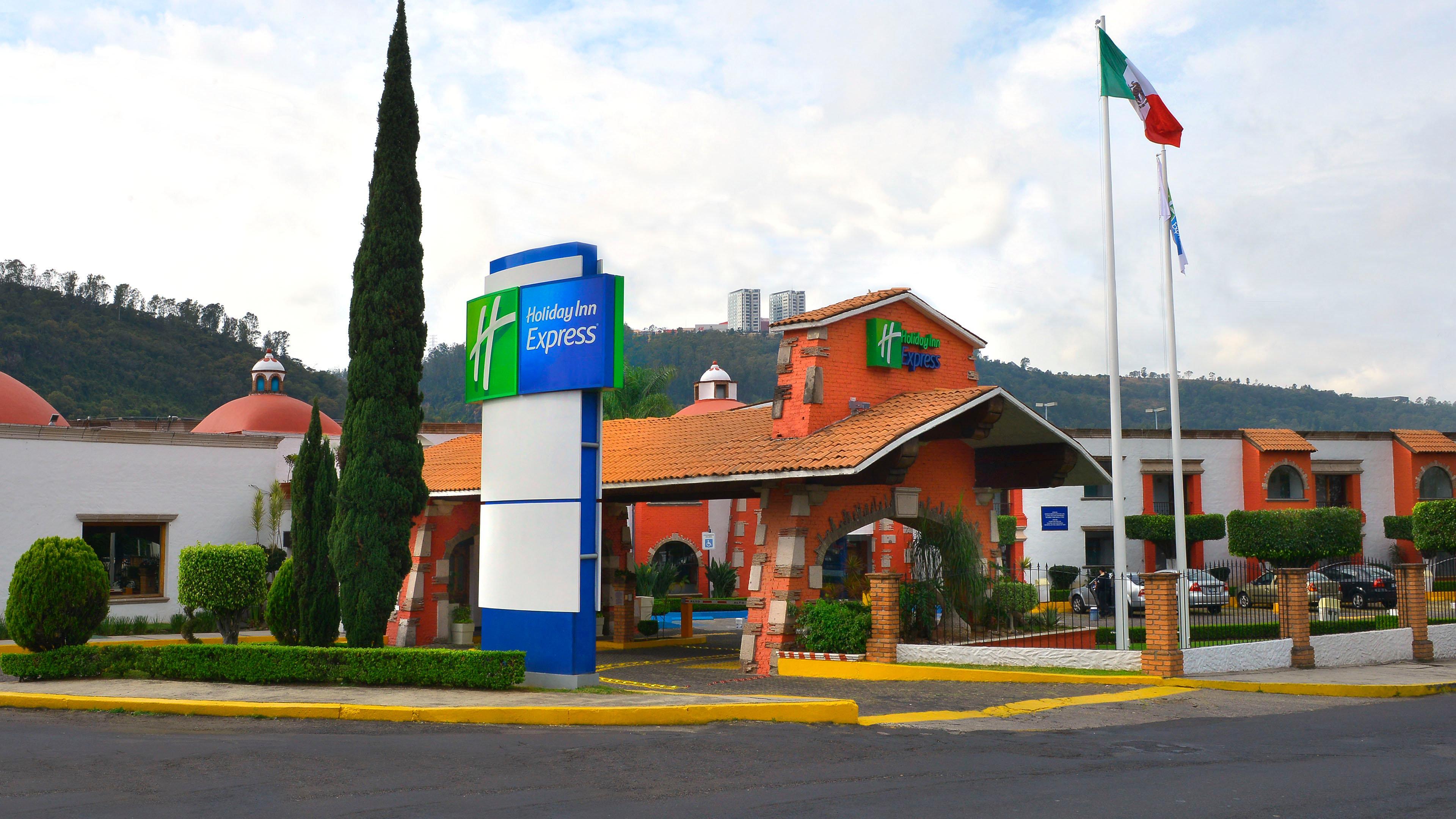 Holiday Inn Express Morelia By Ihg Exterior photo
